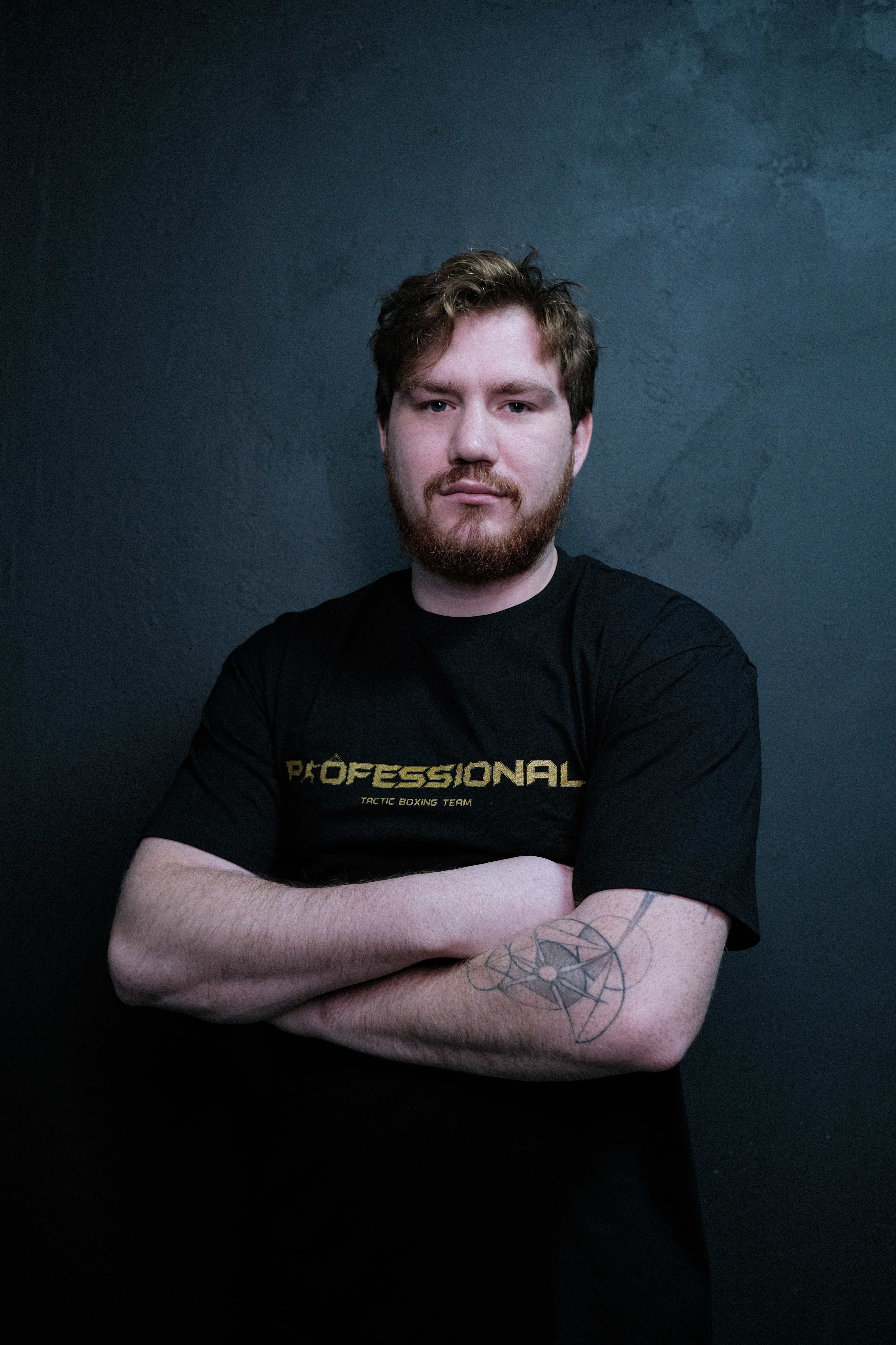Олег Харьков